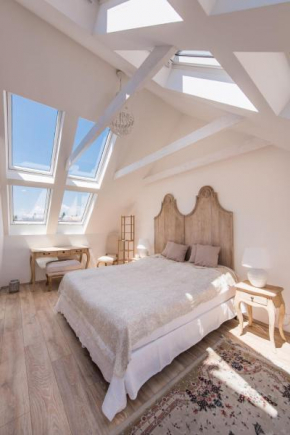 Гостиница Triplex apartment The Princess Castle  Любляна